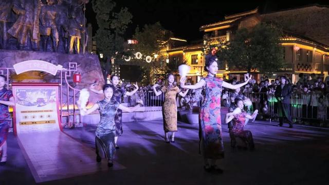 长汀暑期放大招 在校大学生“0元”玩转汀州古城