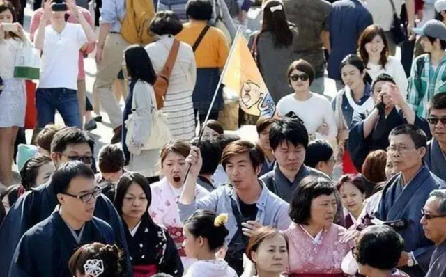 大批日籍华人纷纷回国，还希望“祖国”接纳，中国会不会接受？