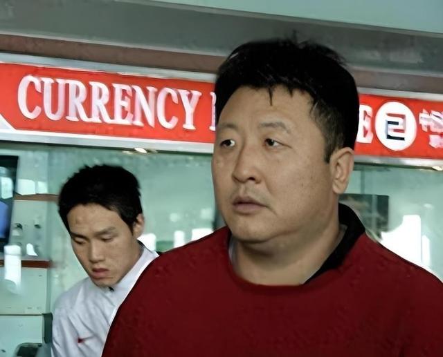 连娶3位徒弟，将奥运冠军变主妇，毁掉队员前途的他能有多离谱？