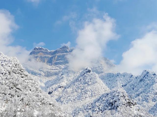 叮！龙头山秋日余额已不足！期待新一轮的冬雪到来~
