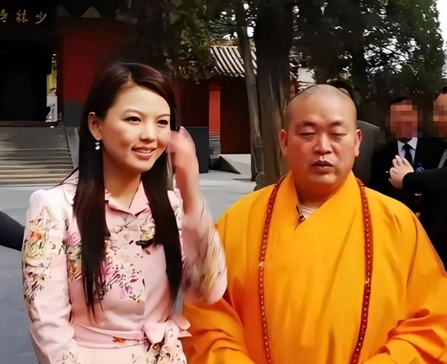 李湘不再隐瞒！公开与释永信真实关系，亲密照真相终于水落石出！