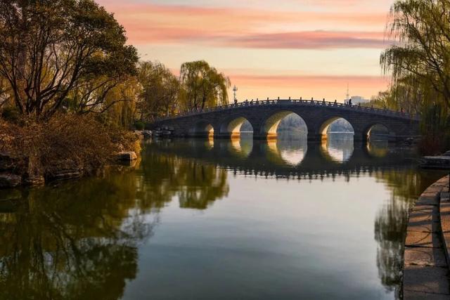 这样的济南，第一次见！