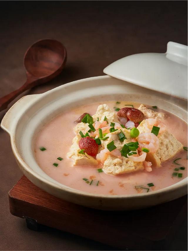 鸡肉干贝花胶沙虫汤 花胶干贝炖鸡