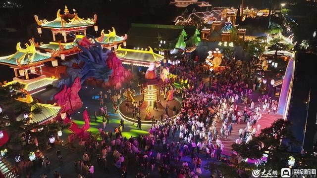 首个黄河文化不夜城点亮济南济阳引来打卡热潮