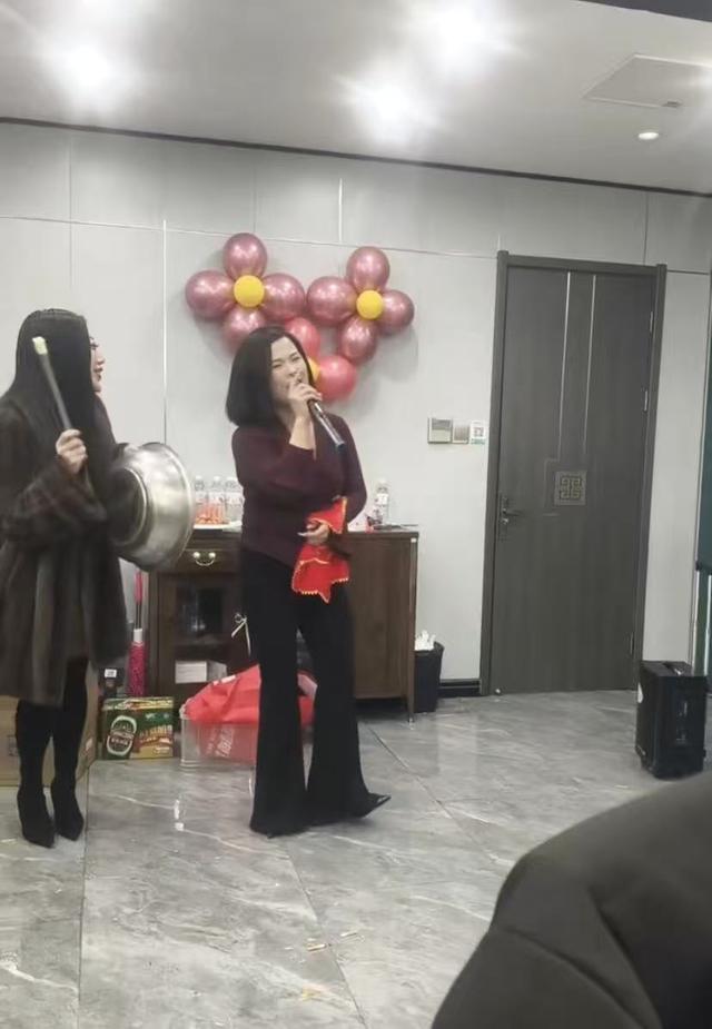 枣庄：飞鹰户外爬山徒步群年会在巨典豪庭酒店隆重举行