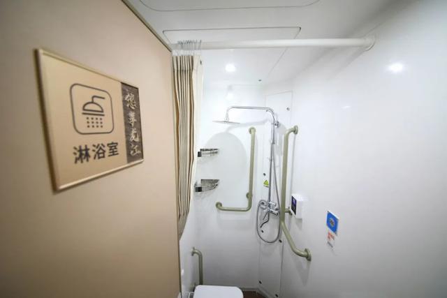 有大床房、能洗澡！这趟软卧列车出发啦！