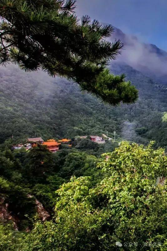 岚县白龙山