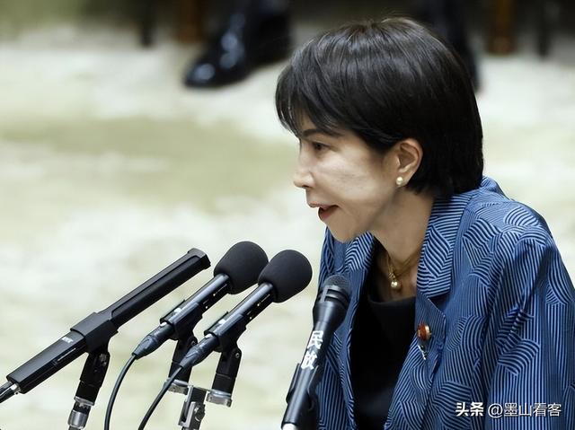 高市早苗拒不认错，日本放出狠话，不解决问题，就驱逐中方外交官