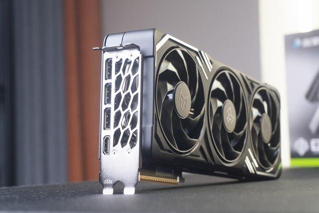 5070究竟什么水平？3A游戏实测， 多帧生成这么用才不卡