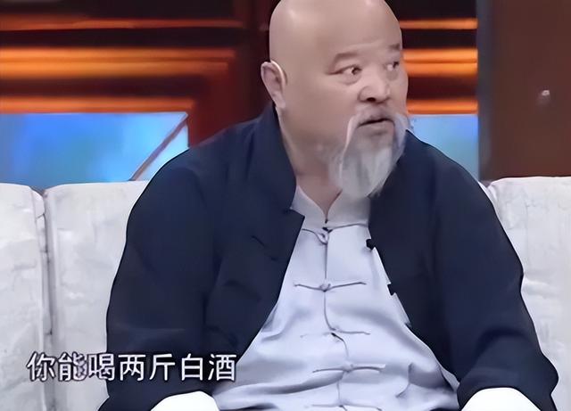 70岁的李琦：曾每天2包烟，顿顿8两酒，跟去世前的杨少华如出一辙