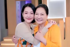 登顶热搜！网传大S生前珠宝被拍卖，S妈、小S怒斥：一派胡言图片