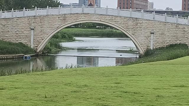 预约到了浙江大学,带女儿去了