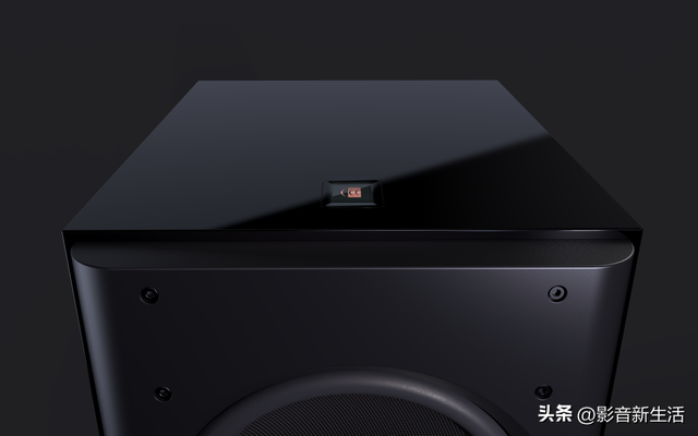 分享 | 地球上性能卓越的低音炮？ChatGPT和Deepseek怎么选