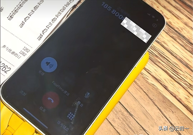 10人聚餐逃单后续：10人已社死，组局人身份被扒，张某正脸照曝光