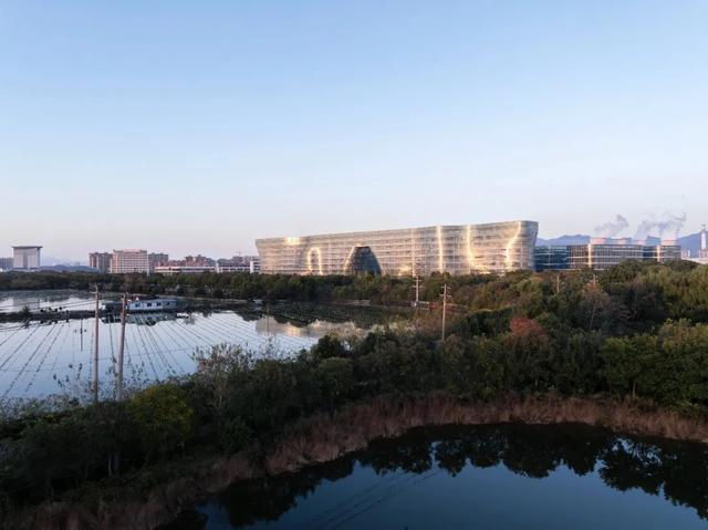 13.6万平！兰溪睿珀智能总部研发基地建成！