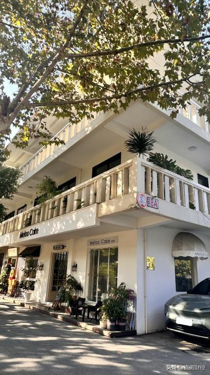 旧厂新生，文创园成了Z世代的“精神防空洞”