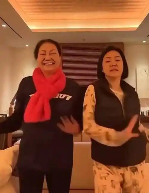 风水轮流转，今年到我家！S家、西贝上赶着送流量，汪小菲赢麻了