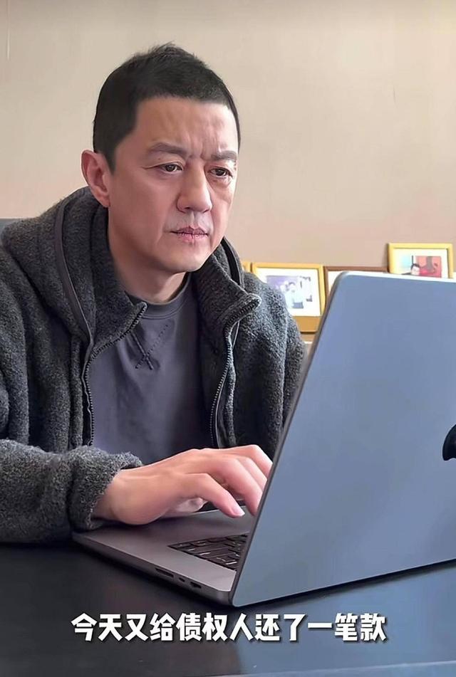 李湘没想到	，全网封禁3天，李亚鹏竟成压垮她的“最后一根稻草”