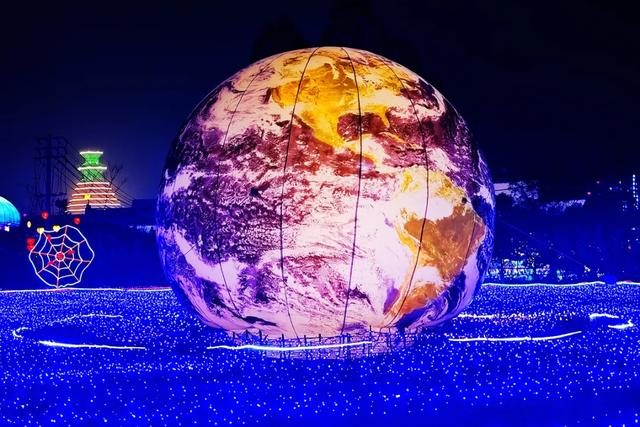 桂林：首届非遗千灯游园，光影艺术璀璨盛宴！