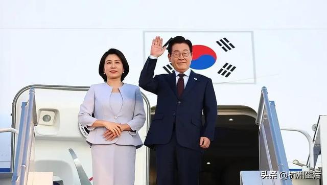 2026年访华潮开启！加总理人刚到，中方收到消息，欧洲贵客也要来