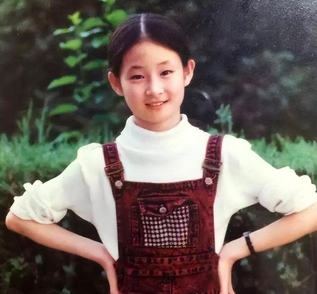 离开赵本山17年后，41岁的"王小蒙"王亚彬	，如今的下场怪不了别人