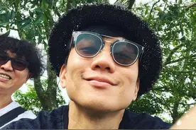新加坡十大巨星排行榜，林俊杰仅排在第4名，前三会是谁呢？图片