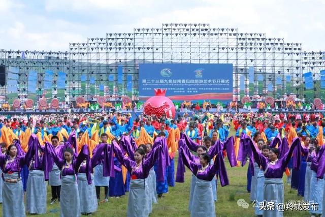 【相约九色甘南香巴拉】组图|跨越时光的羚城之约：祝福与未来的双向奔赴