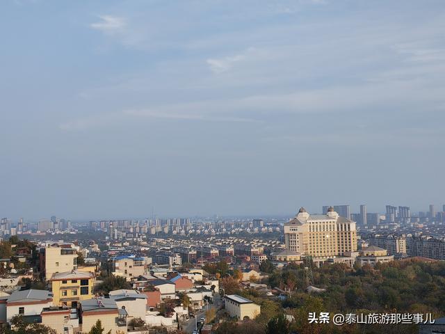 泰安：城东环山路北藏着一个农家乐，竹林蹊径，碧水环绕