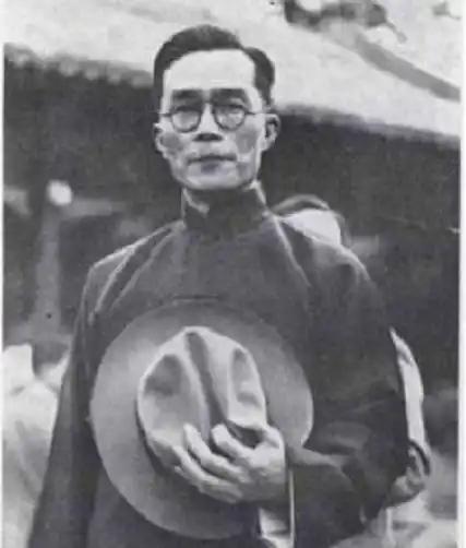 听闻儿子被枪毙，龙云怒闯中南海，毛主席：你自己回去看看吧