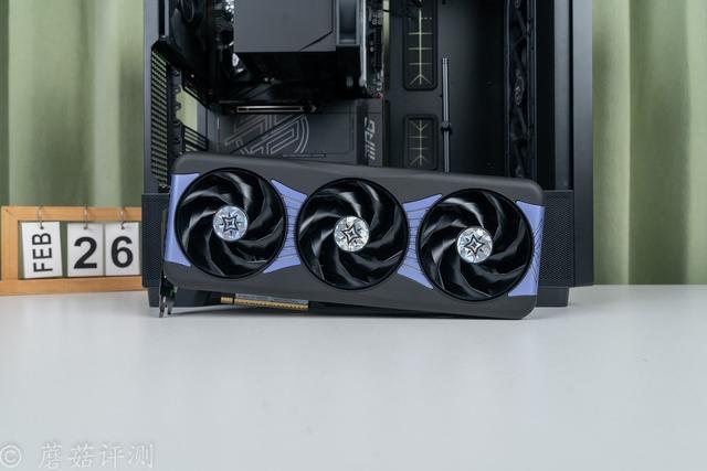 或是50系高端显卡中值得入手的一款、影驰RTX 5070 Ti星曜NOX OC显卡