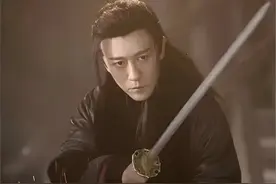打遍天下无敌手的苗人凤，能否打赢陈家洛？金庸借胡斐给出答案图片