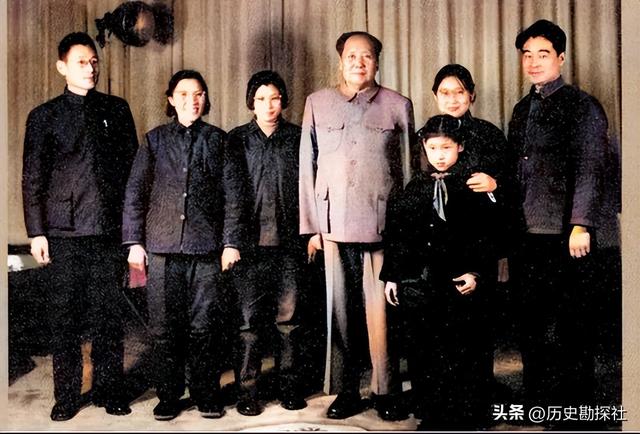 这是毛主席父亲的真实容貌，都看看吧，这可不是演员扮演的！