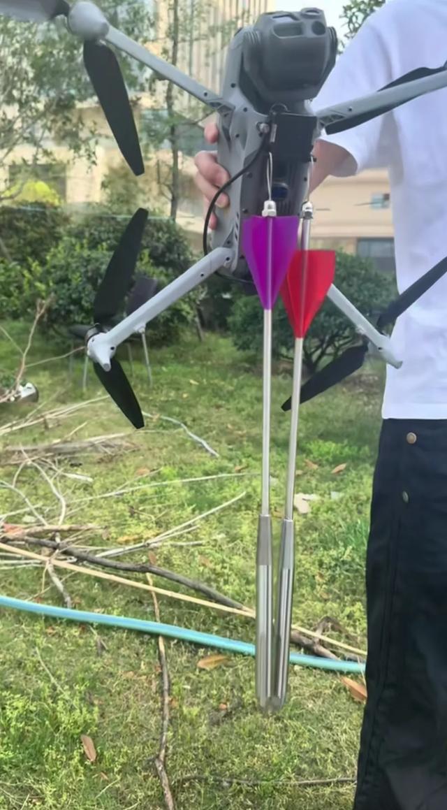 湖南一养猪场发现猪越来越少，发现有人用无人机偷猪