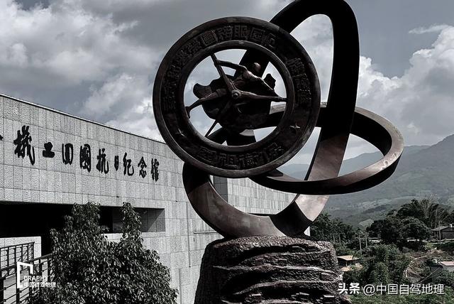 云南这条低调的超级公路，早该火了！|中国自驾地理