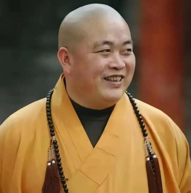 拔出萝卜带出泥！释永信刚被查，央视名嘴刘芳菲就受到了牵连