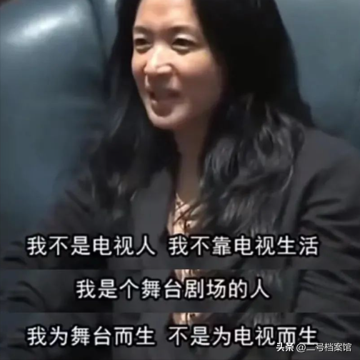 面相变了！逃到国外半年多，58岁金星近照曝光，早年风光已然不再