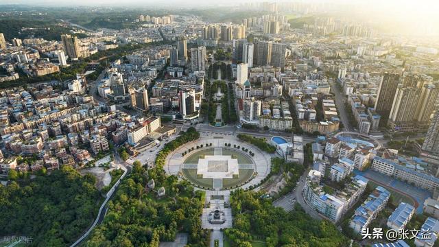 提起广安，你会想到什么？是伟人还是双枪老太婆，其实都不是