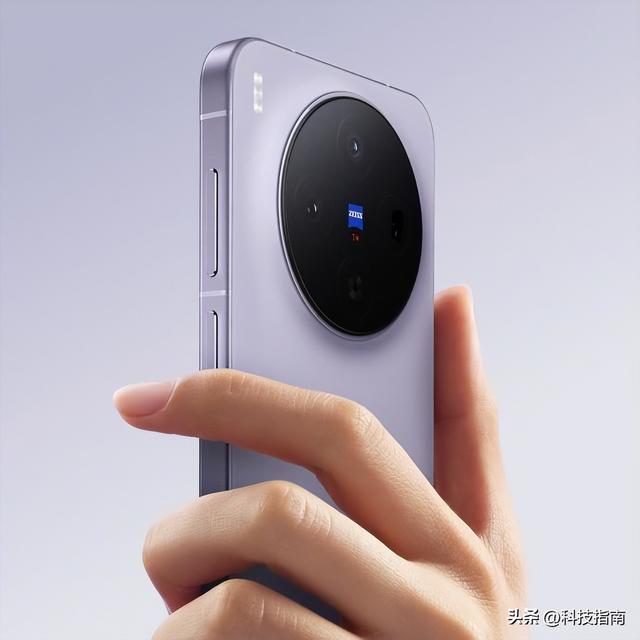 18.4%占有率碾压全场！vivo Q3登顶背后：X300双UFS4.1让友商慌了