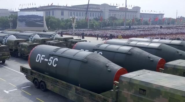 轰隆一声巨响，核导弹爆炸	，普京失去对美底牌，东风5C成全球唯一