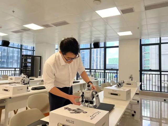 数智青年说｜“机遇引力”汇聚全球英才 留学人才扎根贵安助力“中国数谷”崛起