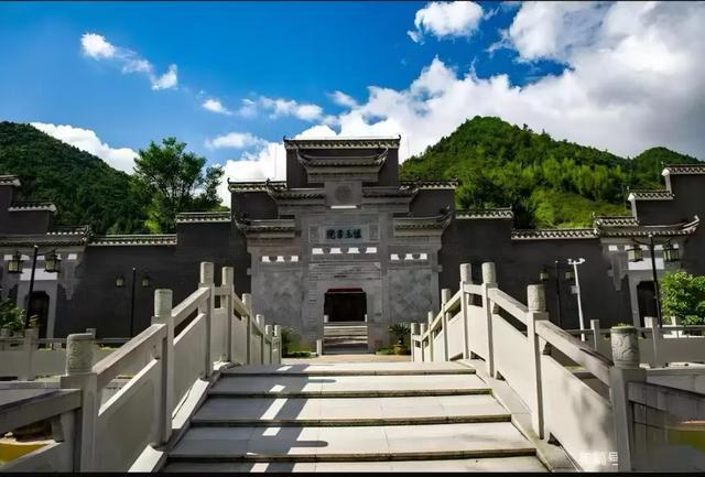 余霞寿 散文||赓续红色血脉一一怀玉山印记