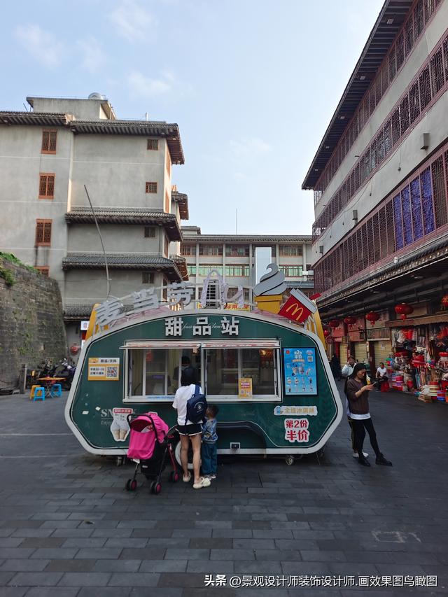 海南省海口市中介路步行街
