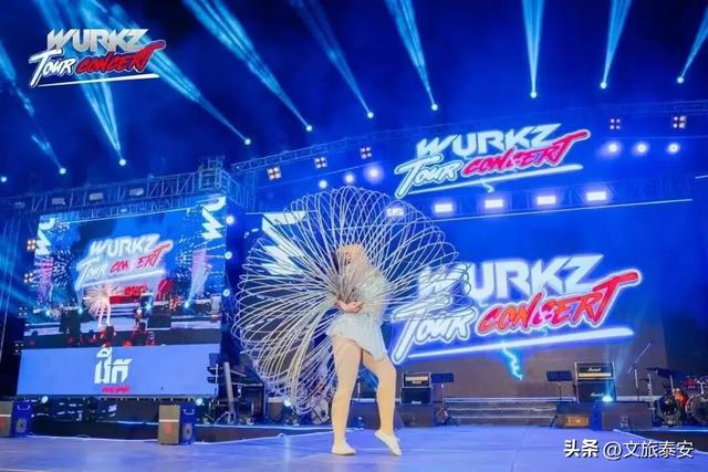 惊艳！大宋不夜城「宋潮幻夜」亮灯启幕！谁看到这种 “超现实梦境” 都会迷糊！