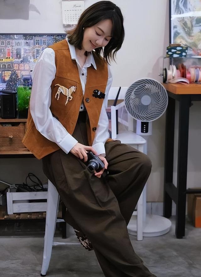 讨好大佬	，陪睡上位，遭央视“开除	”，她身上的标签哪个才是真的