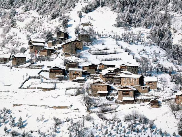“天下九寨沟・大美阿坝州”广州站推介会精彩启幕