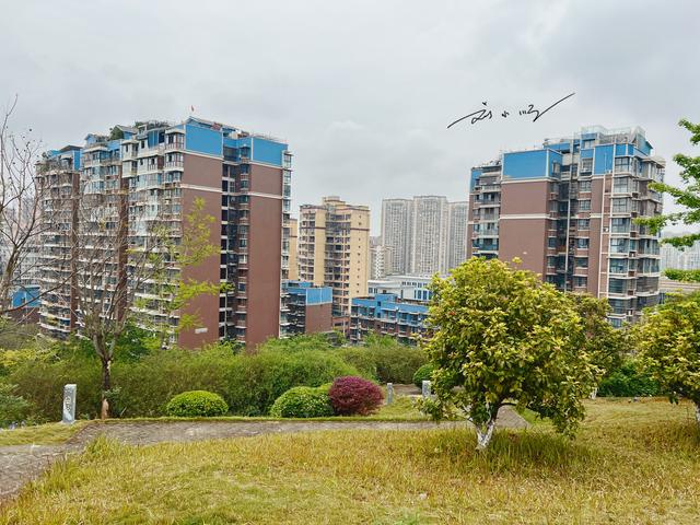 四川省人口最多的县级市，又被称作“天府雄州”？