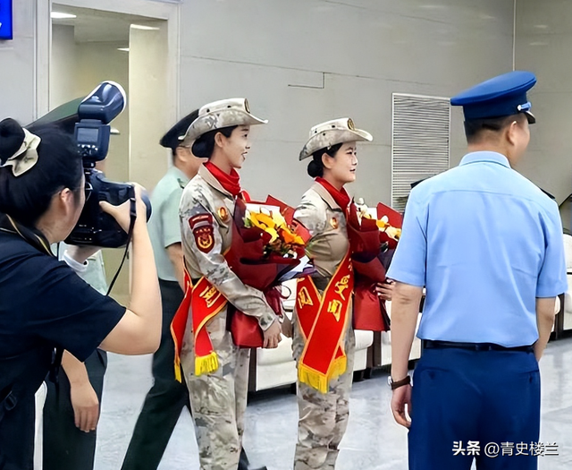 女民兵领队王媛回家了！履历优秀，有3个孩子，老公晒合影庆祝