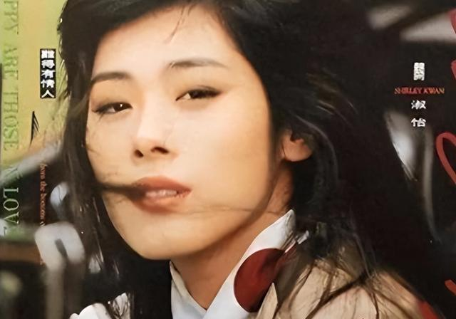 看得出来，关淑怡的事变真不少，新闻一曝出就让人觉得她像是从