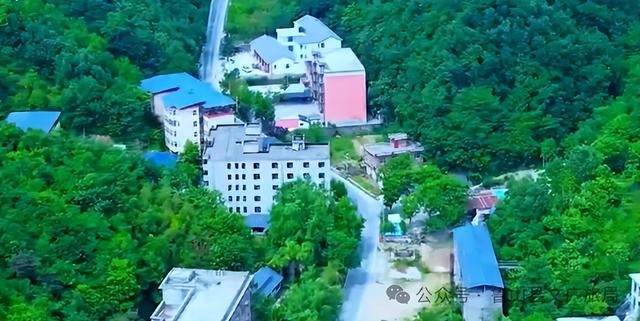 平顶山特色民宿│山河上观民宿