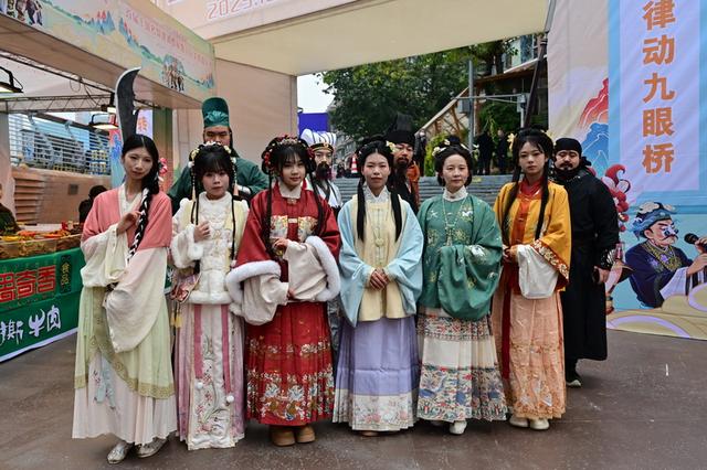 2025成都武侯区首届十国名特优消费展暨音乐美食嘉年华圆满收官